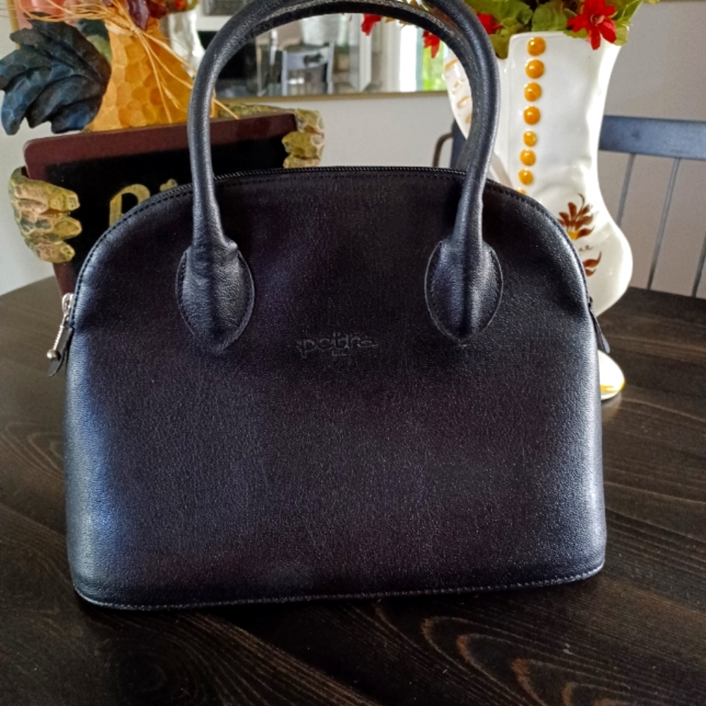 Petra Leather Purse